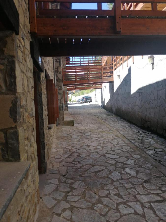 Sallent de Gállego Apartamento Sarrato IV De Sallent מראה חיצוני תמונה